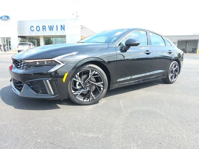 2025 Kia Optima GT-Line AWD's photo