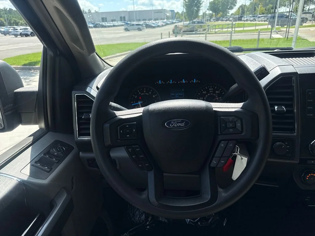 Used 2017 Ingot Silver Ford XLT image 19