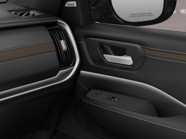 New 2027 White Nissan SL image 21
