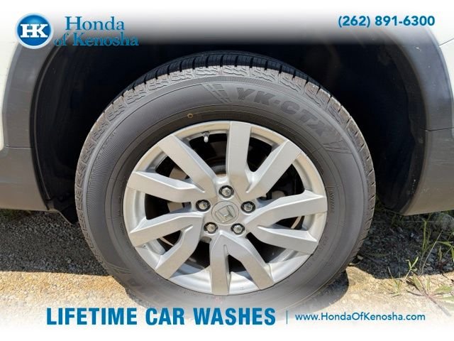 Used 2019 White Diamond Pearl Honda LX image 3
