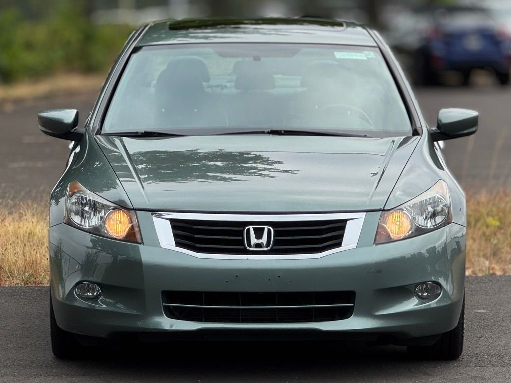 Used 2009 Mystic Green Metallic Honda EX-L image 2
