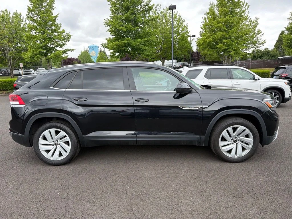 2022 Volkswagen Atlas Cross Sport SE w/Tech - Photo 9
