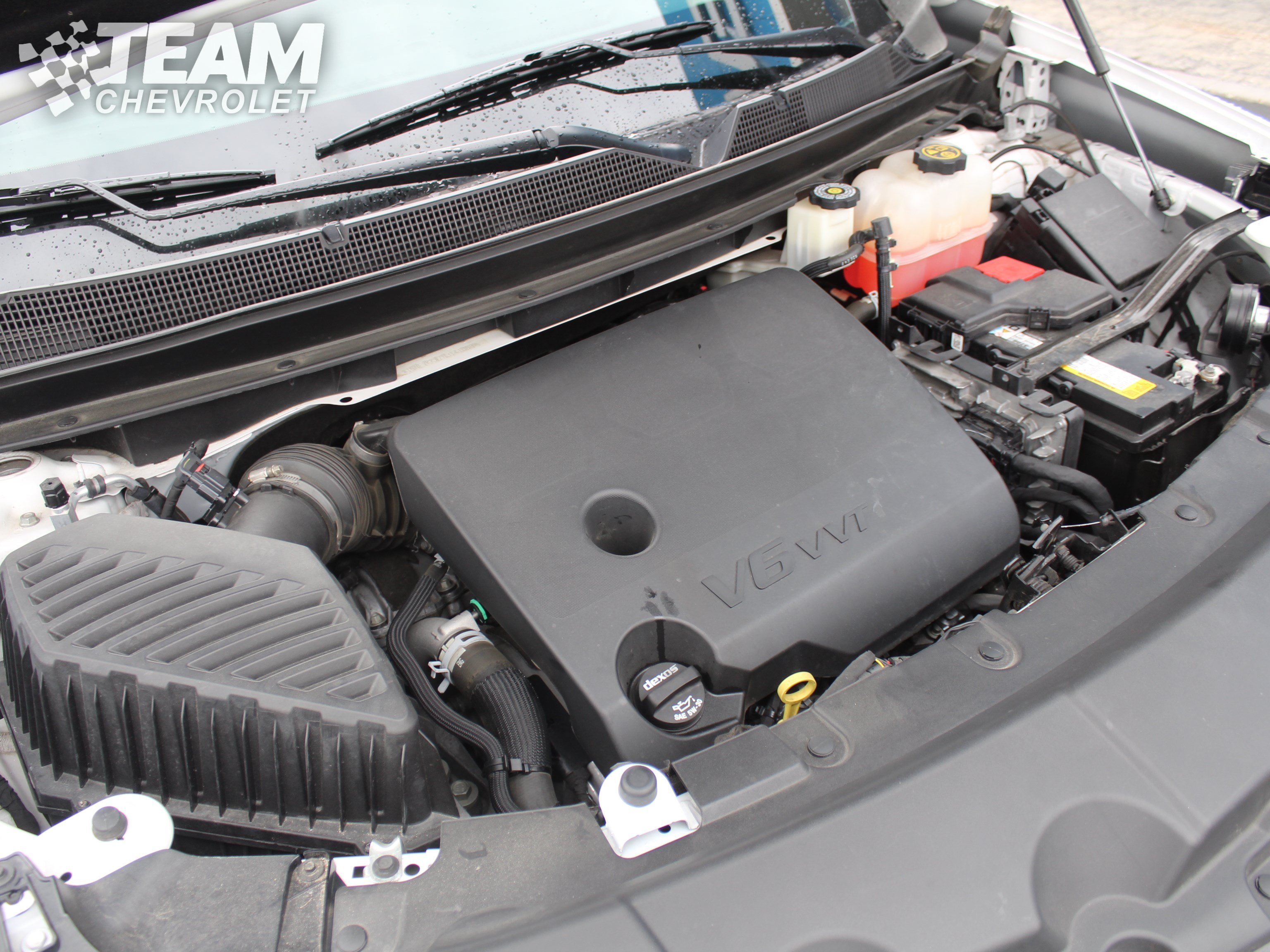 Used 2022 Iridescent Pearl Tricoat Chevrolet Premier image 35