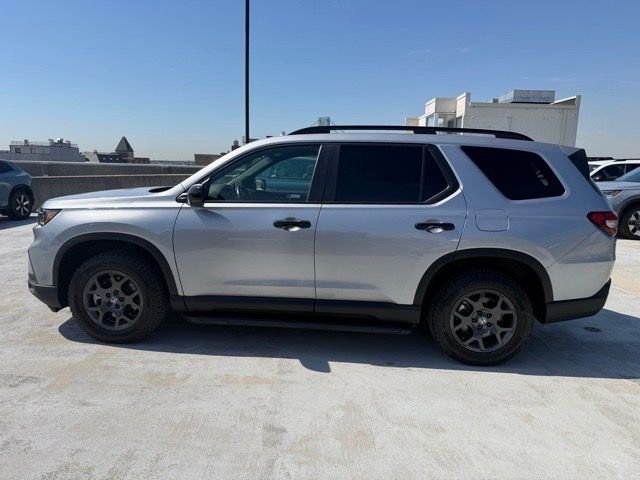 Used 2023 Gray Honda TrailSport image 4