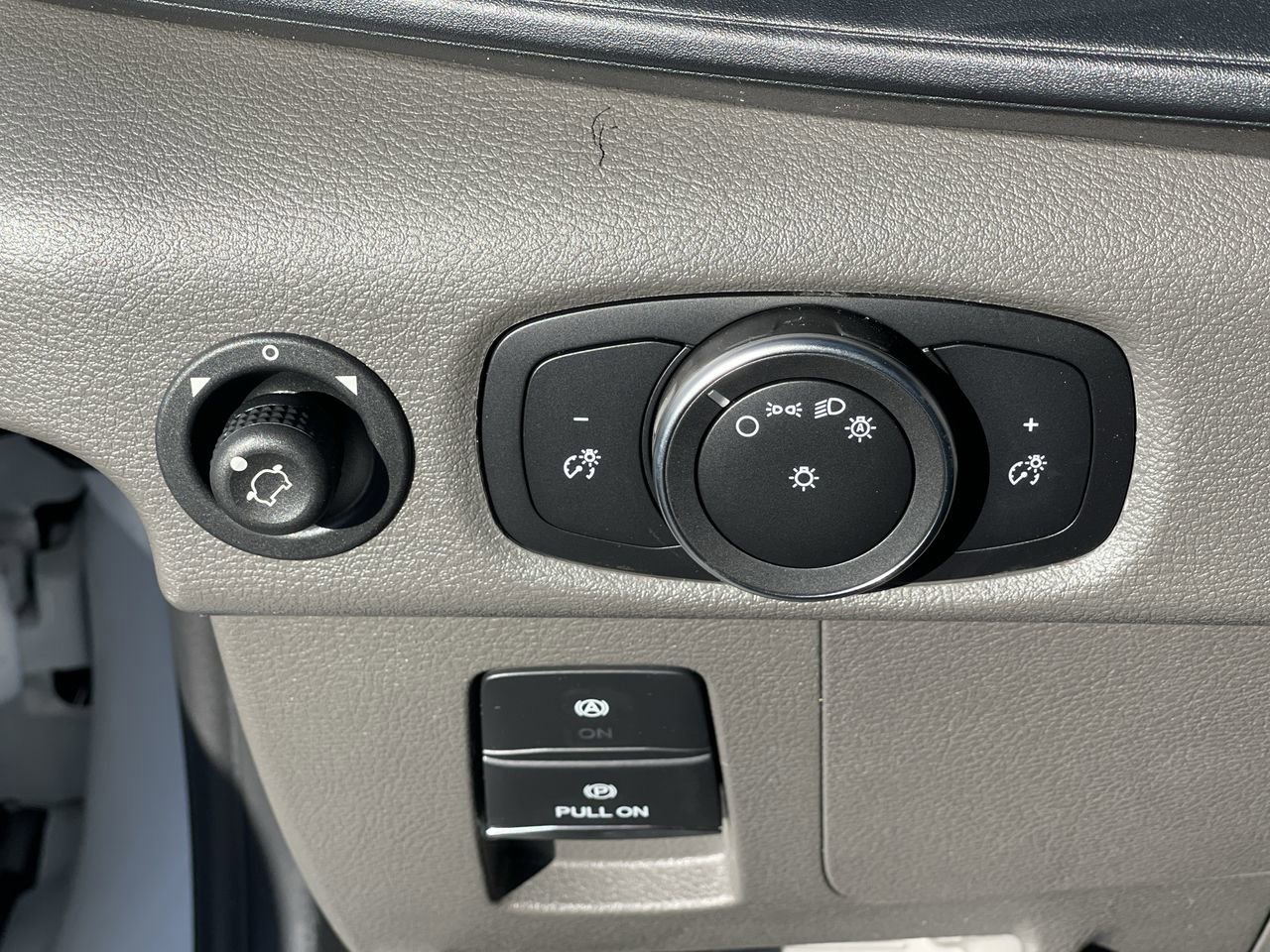 2025 Ford Transit Van Base - Photo 23