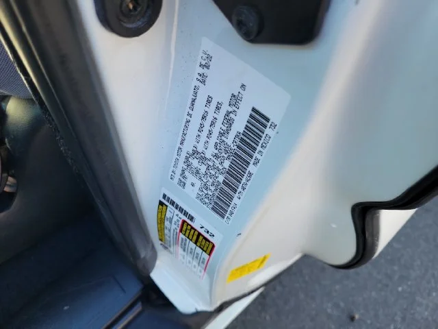 Used 2022 White Toyota SR image 16