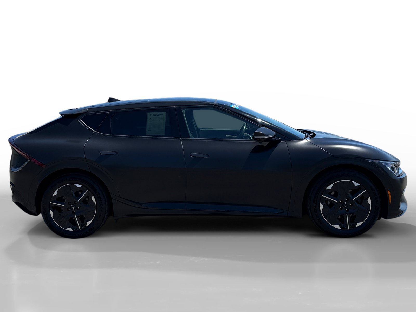 Used 2024 Aurora Black Kia GT-Line image 6