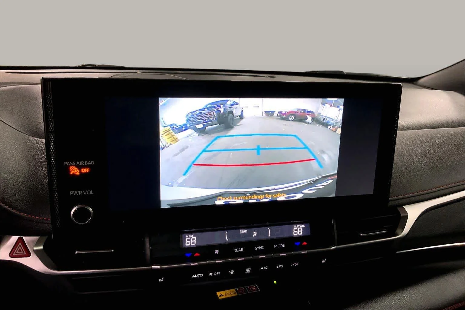 Used 2025 Ice Cap Toyota XSE image 27