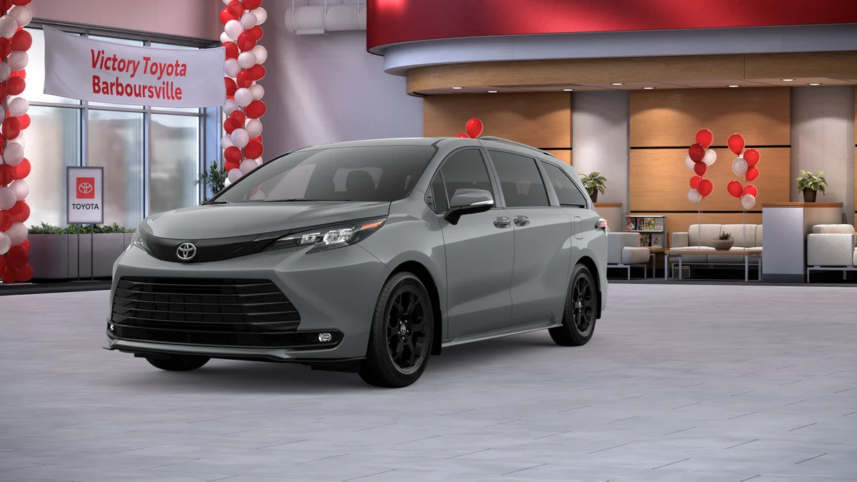 2026 Toyota Sienna Woodland Edition Hybrid AWD's photo