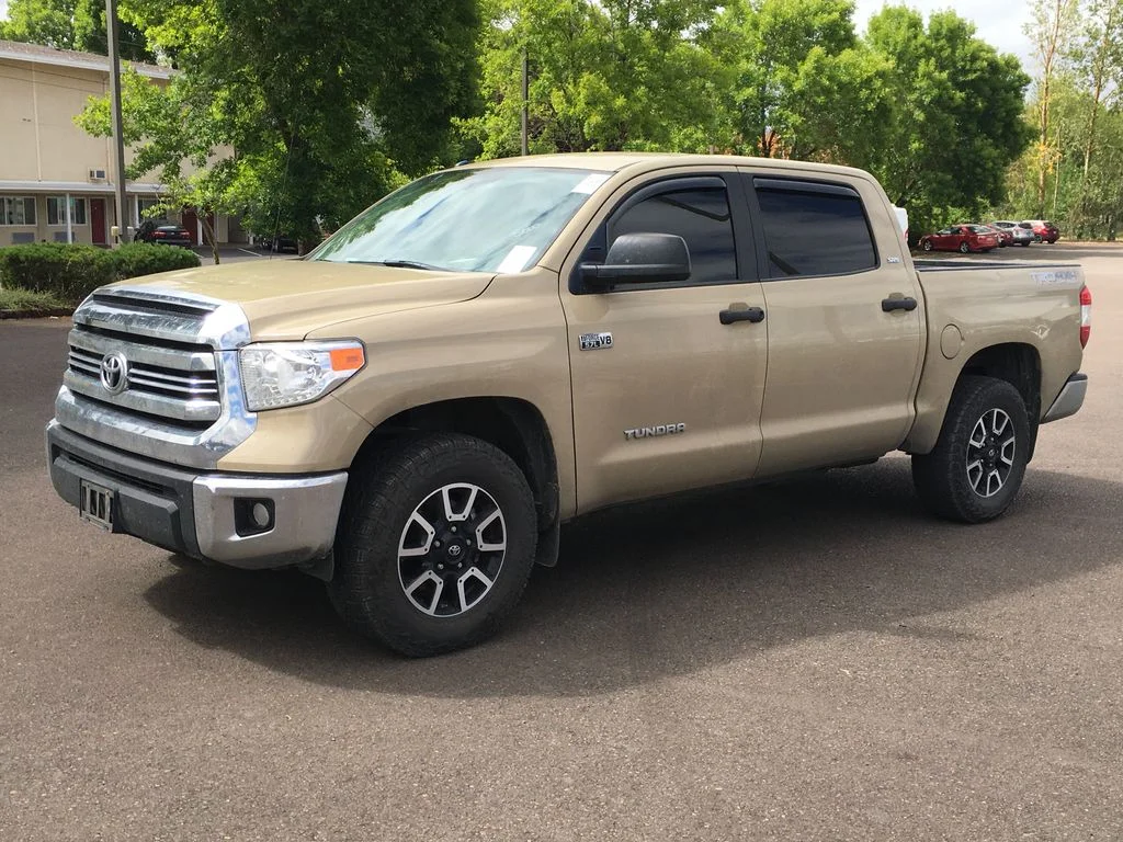 2017 Toyota Tundra SR5 5.7L 4WD Crew Max Short Bed's photo