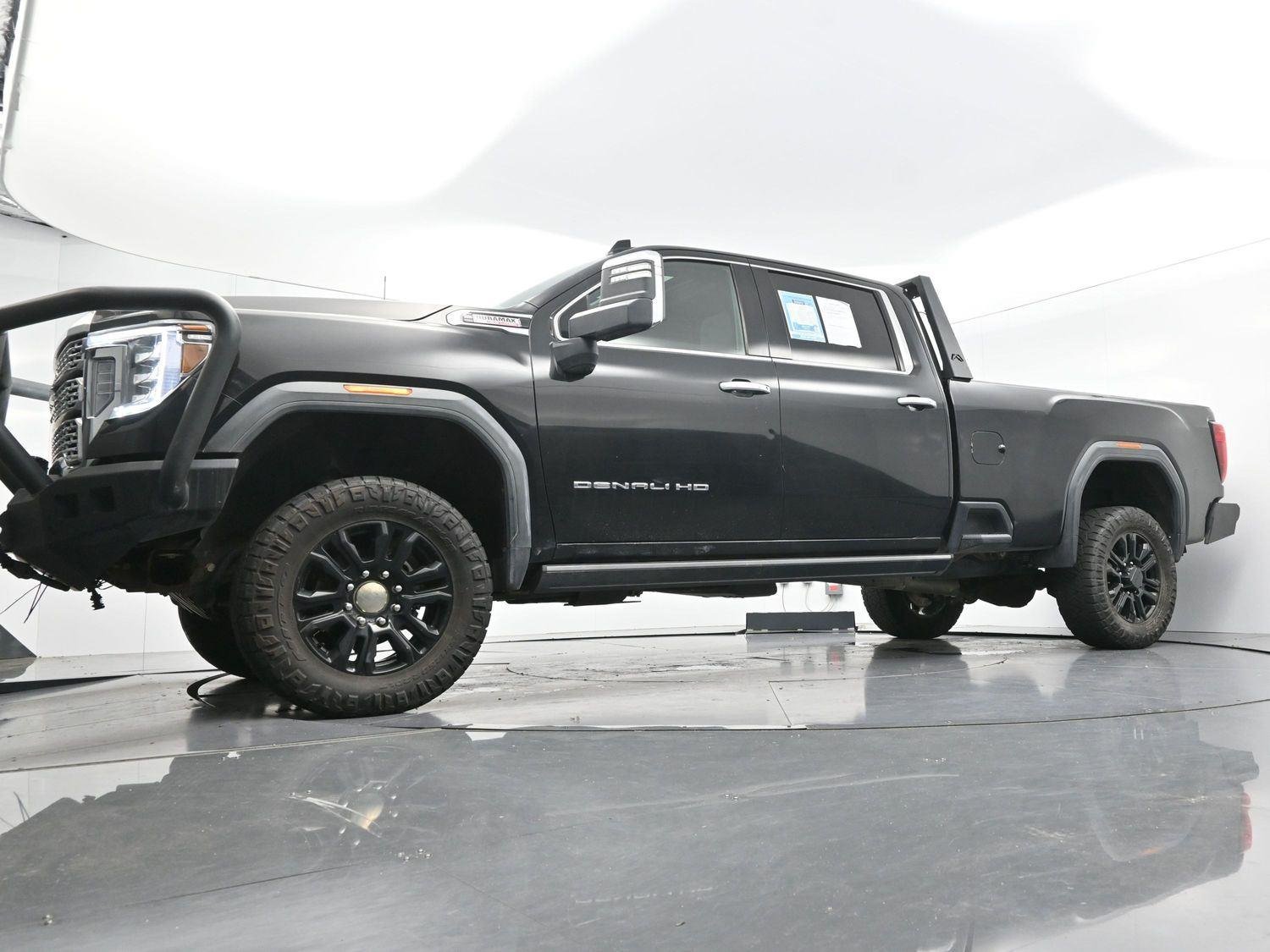 Used 2021 Ebony Twilight Metallic GMC Denali image 44