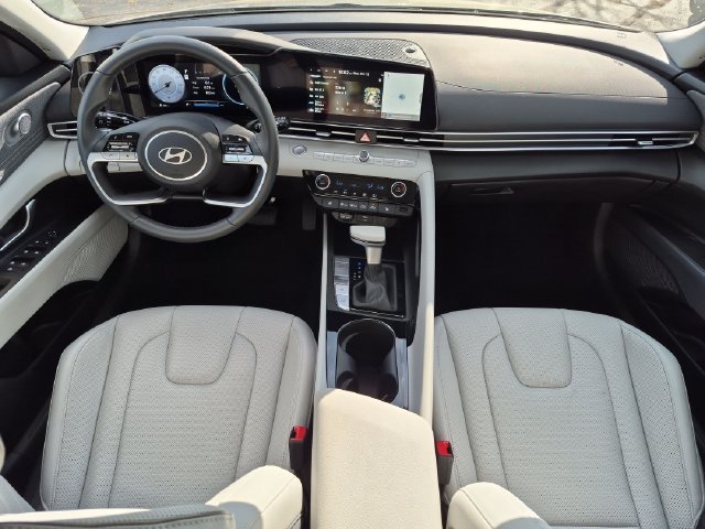2026 Hyundai Elantra Limited - Photo 26