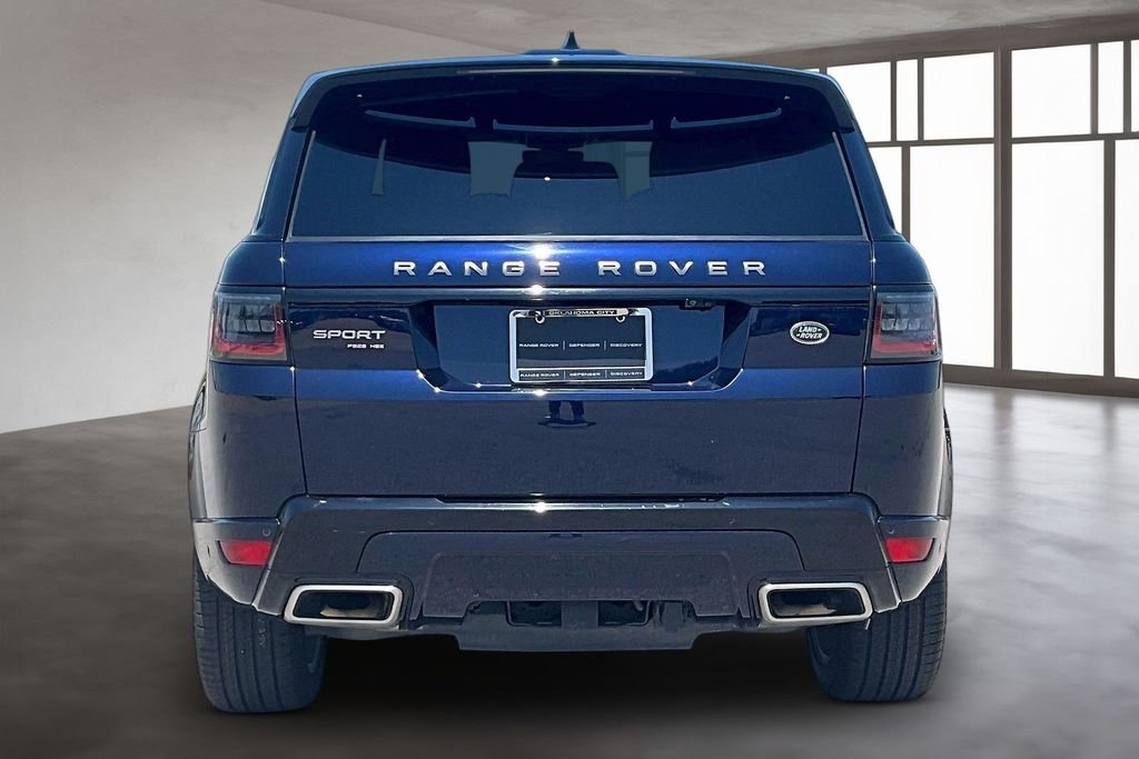 Used 2022 Blue Land Rover HSE Dynamic image 4
