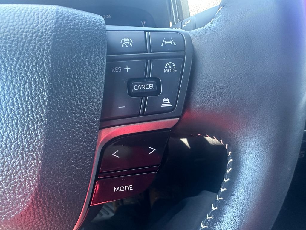 Used 2025 Ice Toyota SE image 21