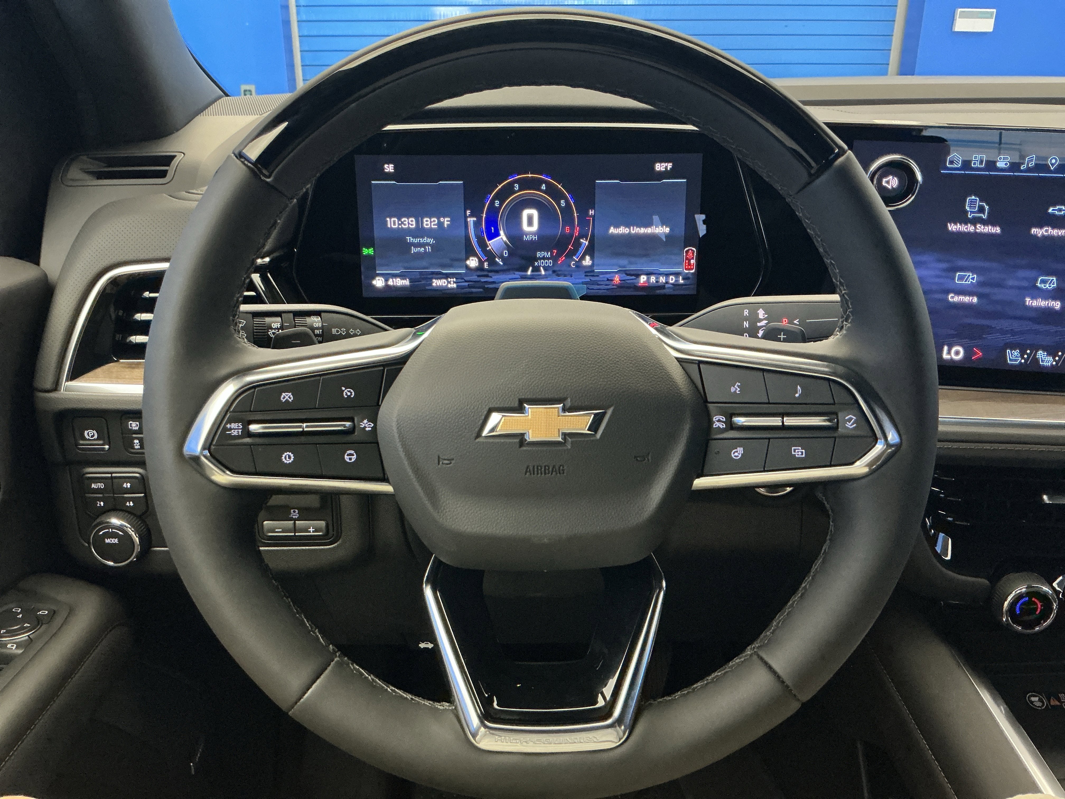 2026 Chevrolet Suburban High Country - Photo 15