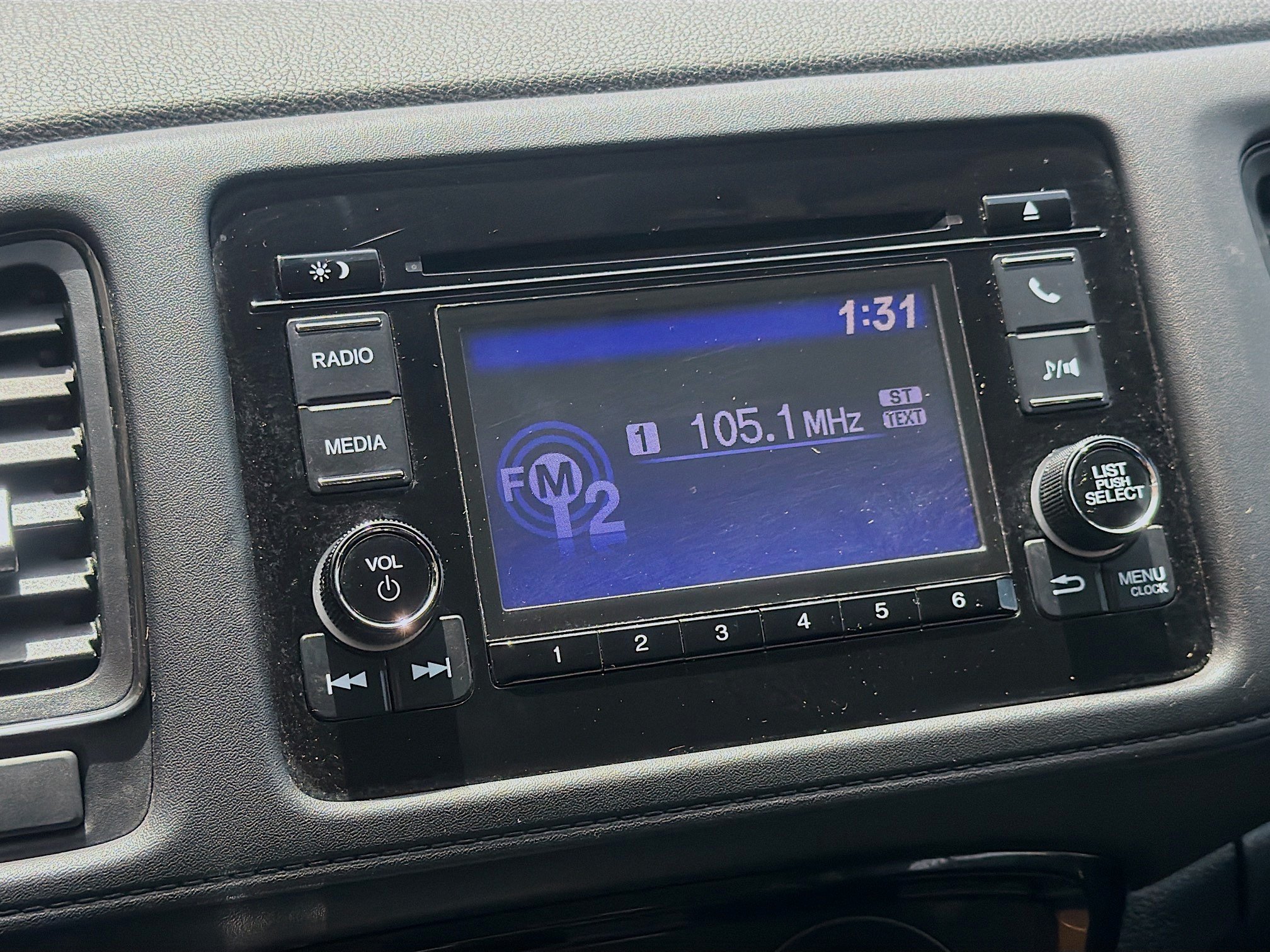 Used 2022 Modern Steel Metallic Honda LX image 12