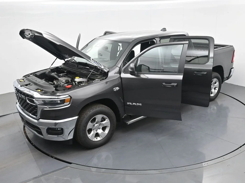 New 2026 Granite Crystal Metallic Clearcoat RAM Big Horn/Lone Star image 44