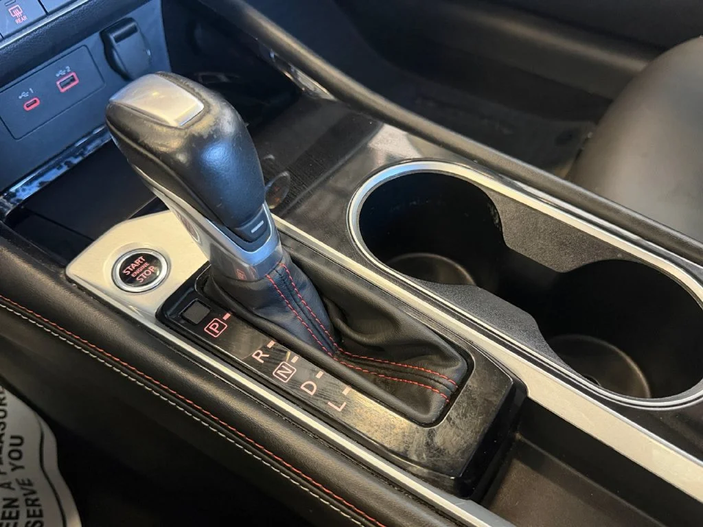 Used 2025 White Nissan 2.5 SR image 33