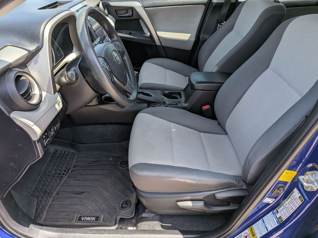 Used 2015 Blue Toyota LE image 15