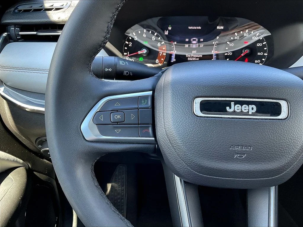 Used 2024 Gray Jeep Limited image 11