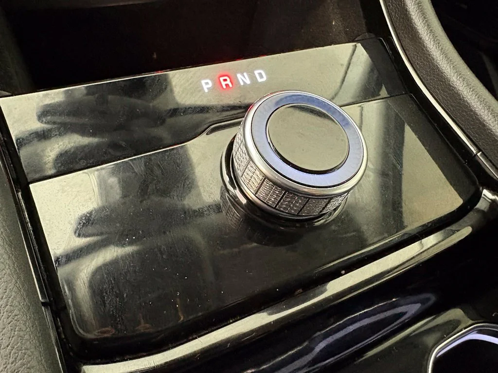 Used 2021 White Jeep Limited image 38