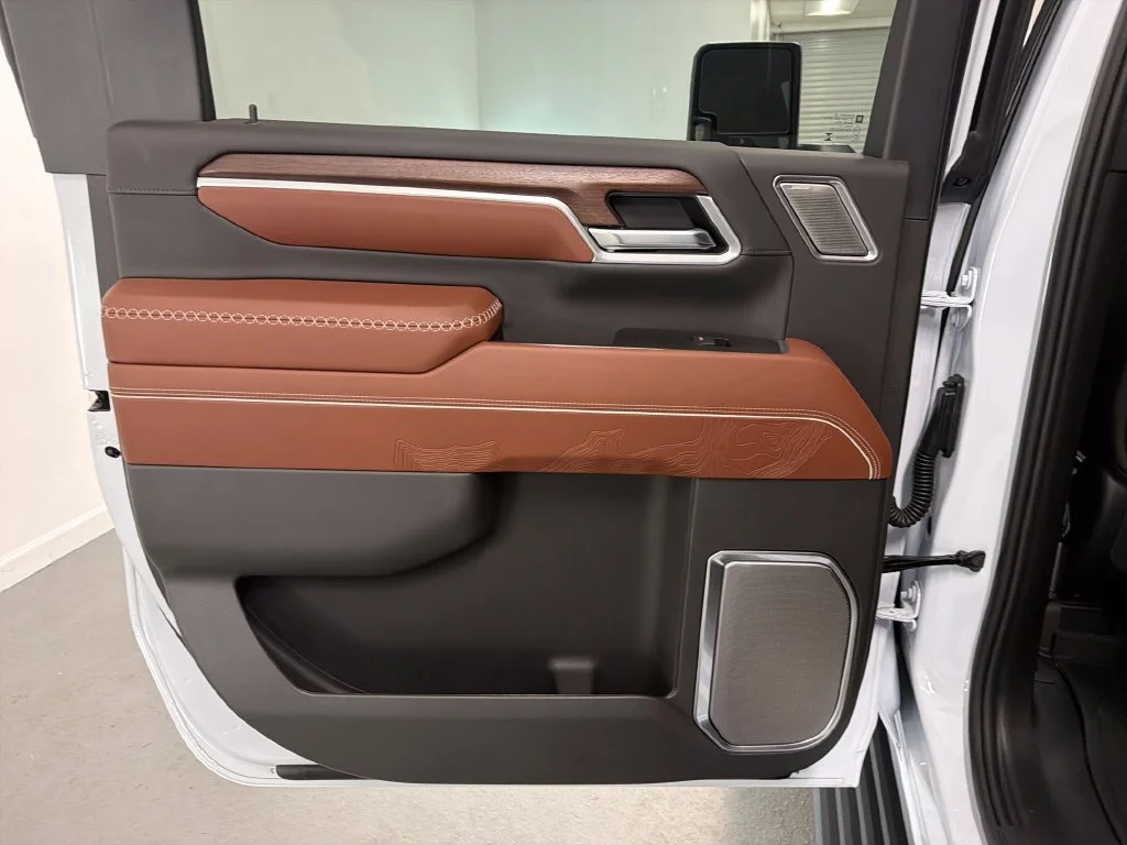 2026 GMC Sierra 3500HD Denali Ultimate - Photo 12