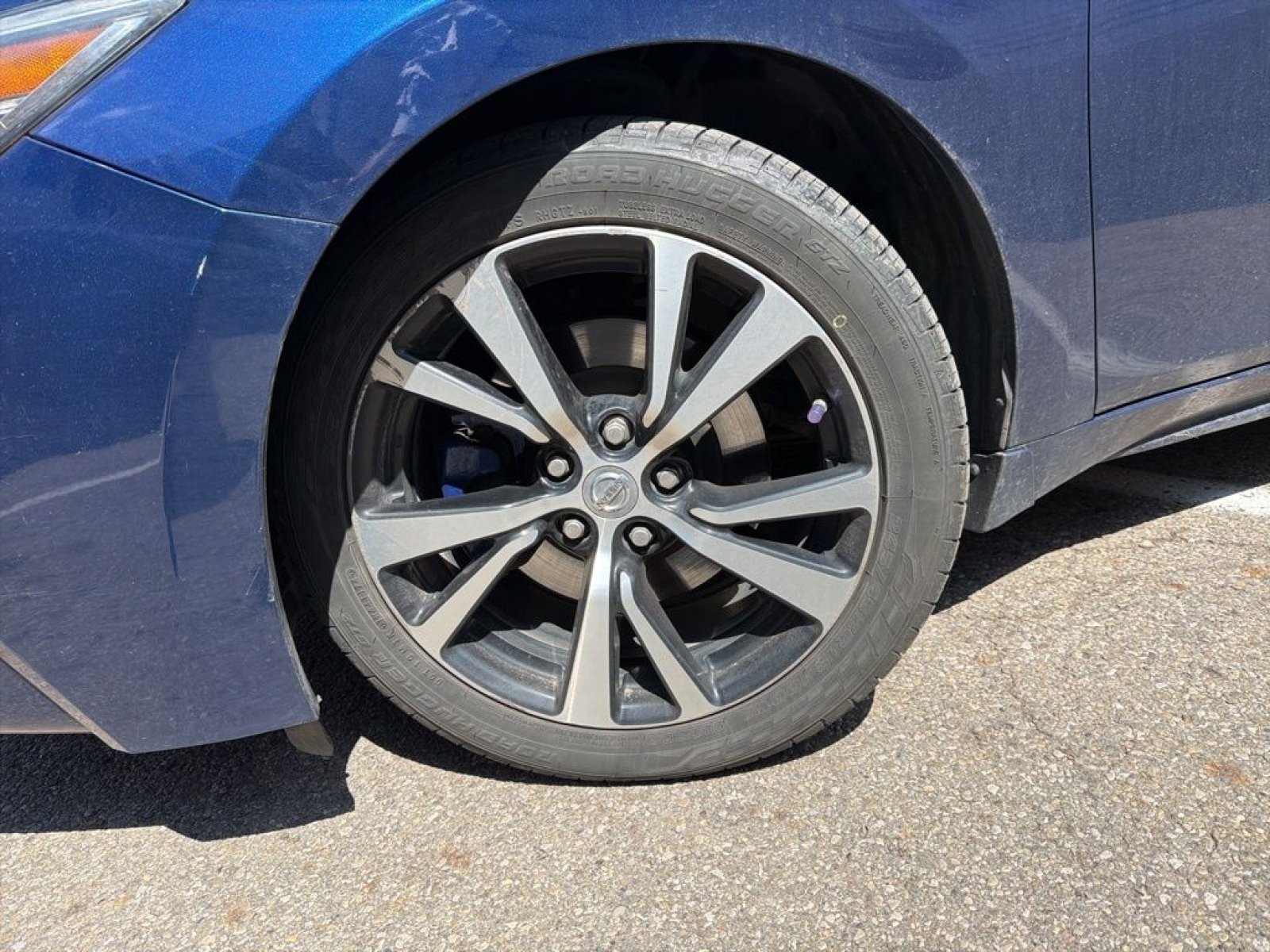 Used 2017 Deep Blue Pearl Nissan 3.5 SL image 11
