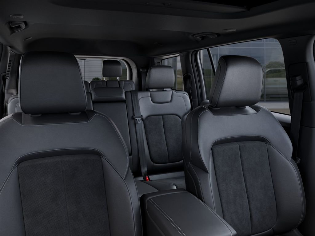 New 2026 Diamond Black Jeep Altitude image 26