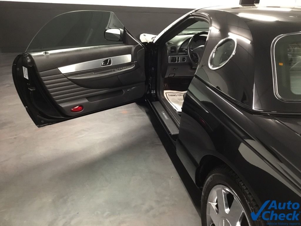 2002 Ford Thunderbird Deluxe - Photo 18