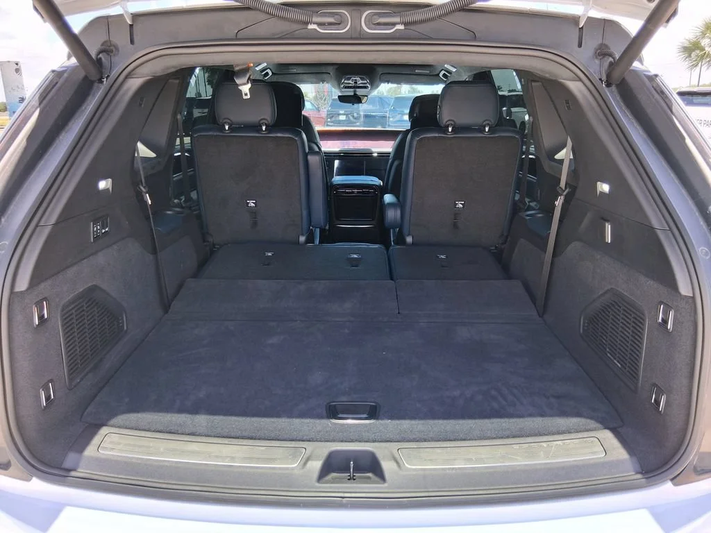 2026 Cadillac Escalade IQ Premium Luxury - Photo 6