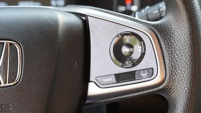 Used 2020 White Honda EX image 28