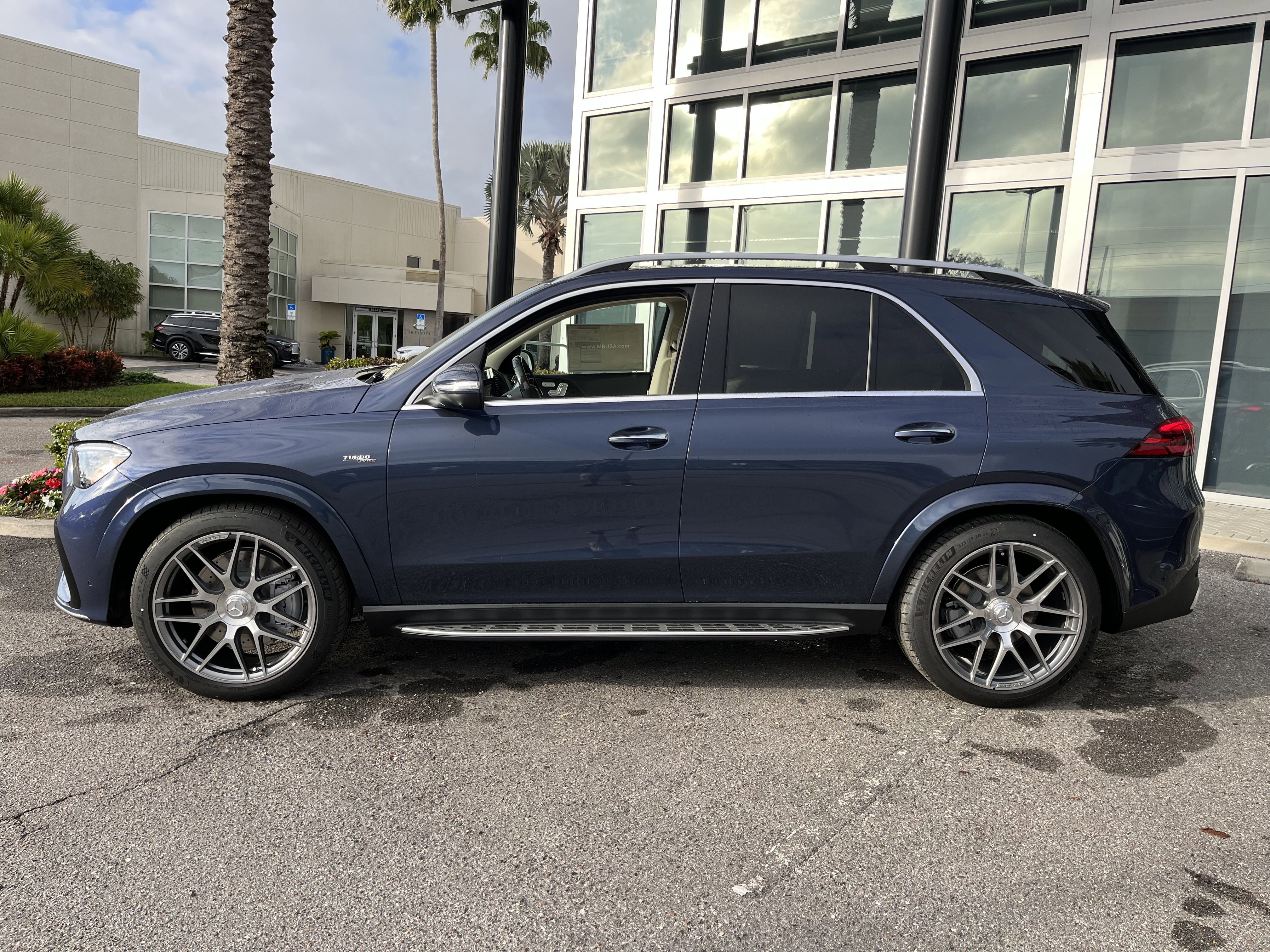 New 2026 TWILIGHT BLUE Mercedes-Benz AMG® GLE 53 image 3