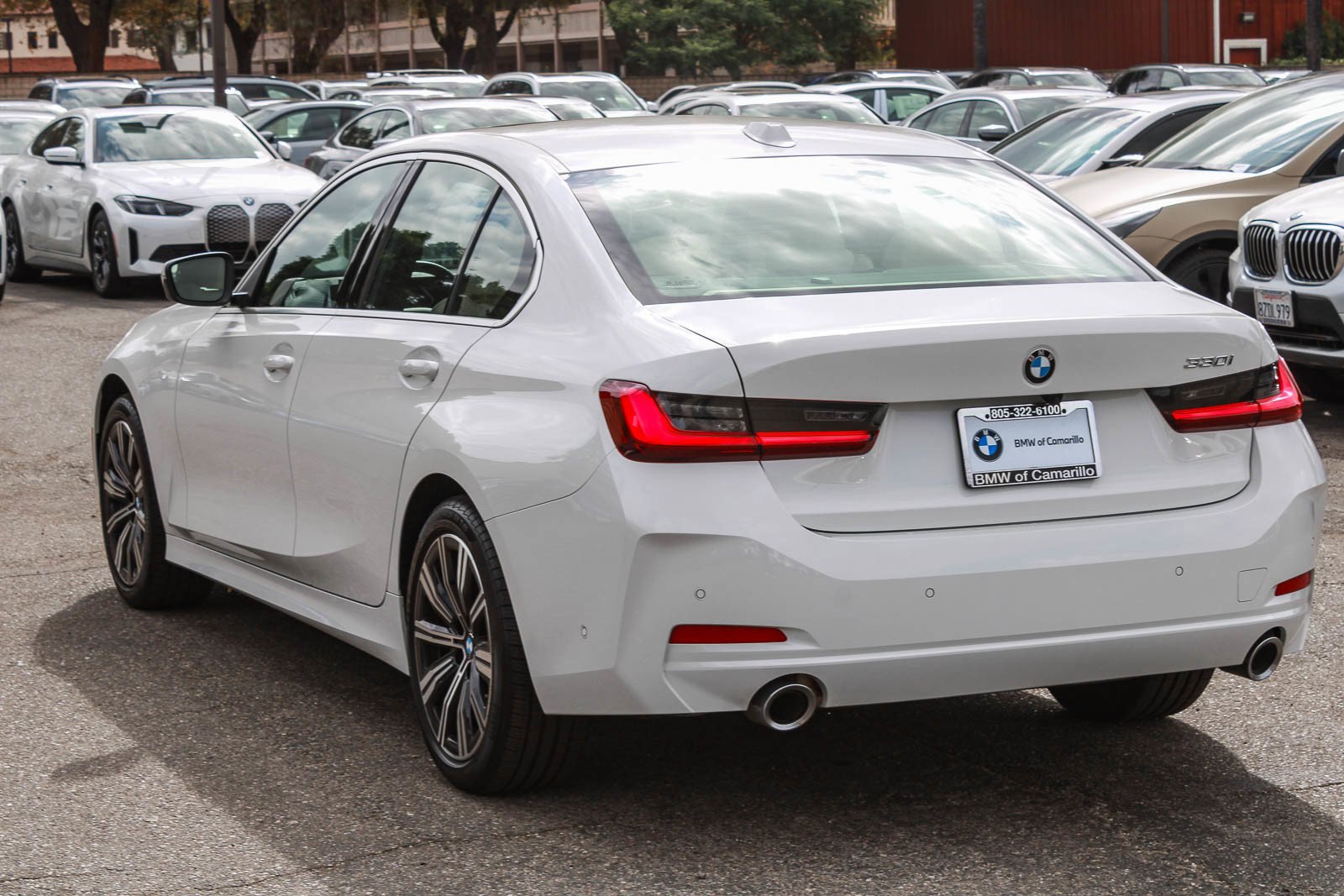 Used 2026 Alpine White BMW 330i image 4