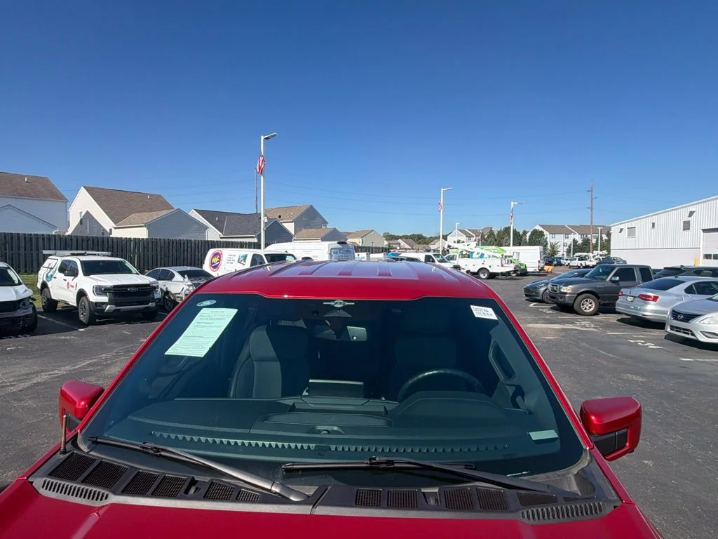 Used 2023 Red Metallic Ford Lariat image 18