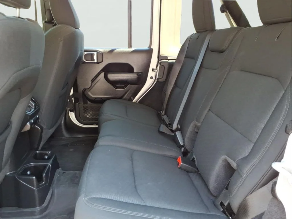 Used 2022 White Jeep Unlimited Willys image 22