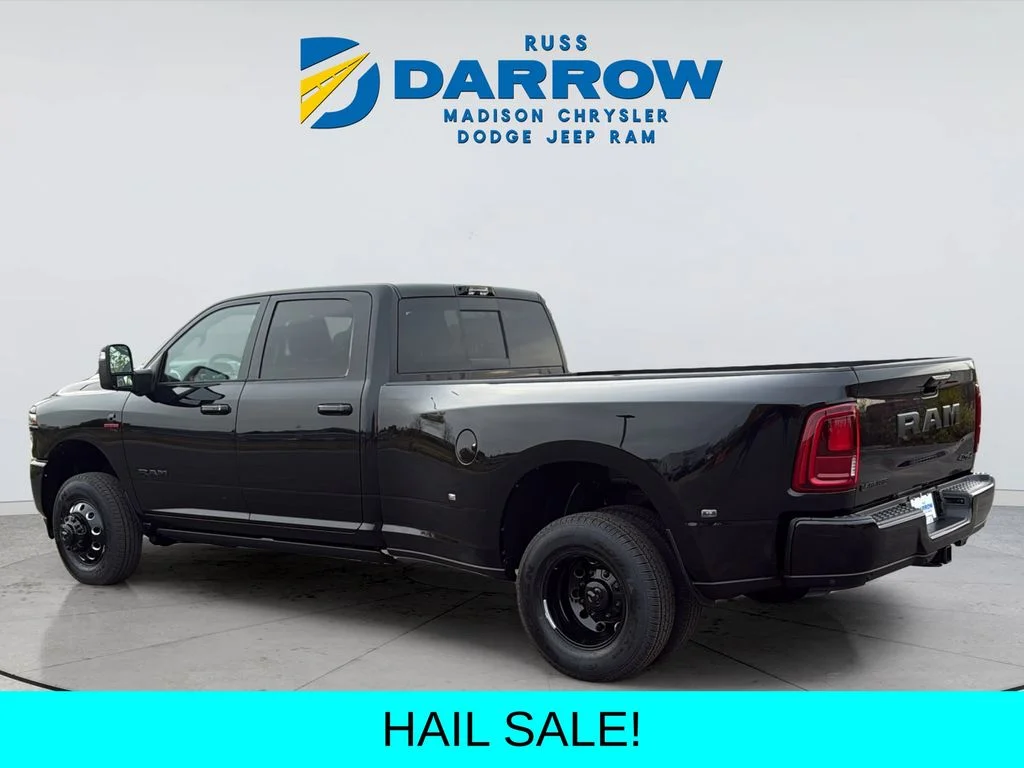 New 2026 Diamond Black Crystal Pearl-Coat Exterior Paint RAM Laramie image 3