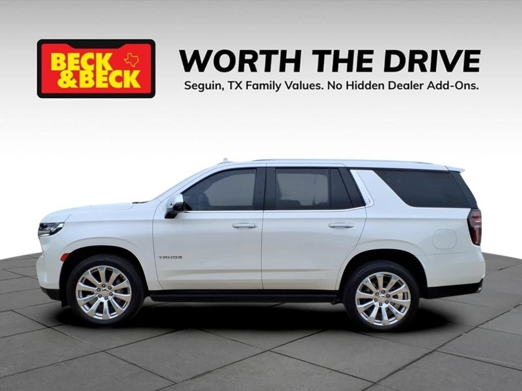 Used 2023 Iridescent Pearl Tricoat Chevrolet Premier image 8
