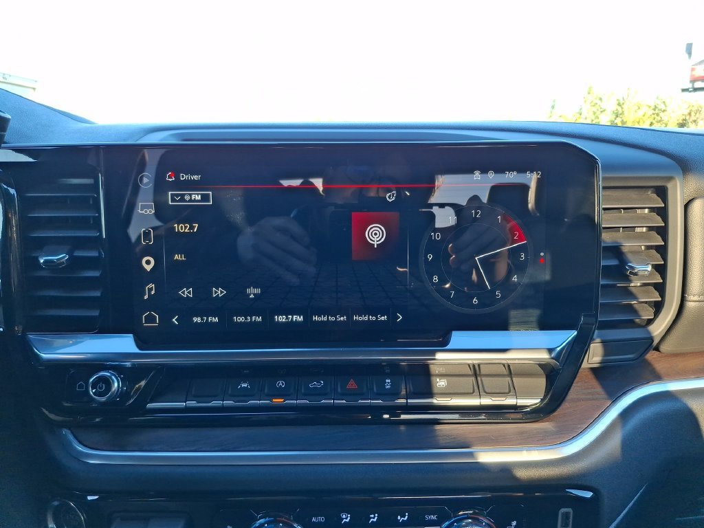 2026 GMC Sierra 1500 SLT - Photo 12