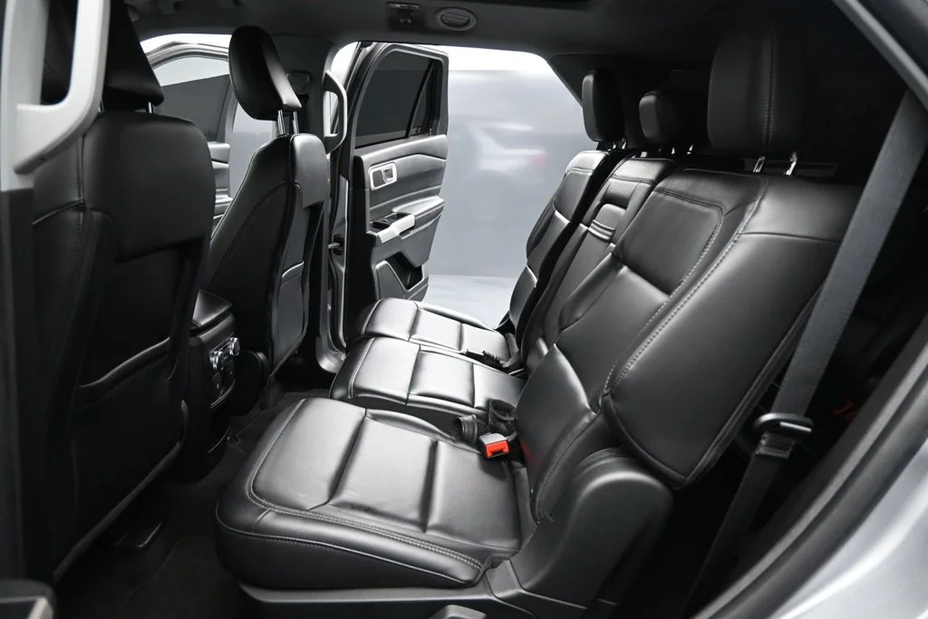 Used 2021 Silver Ford XLT image 17