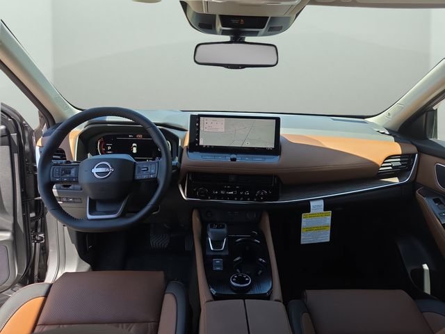 New 2026 Gun Metallic Nissan Platinum image 2