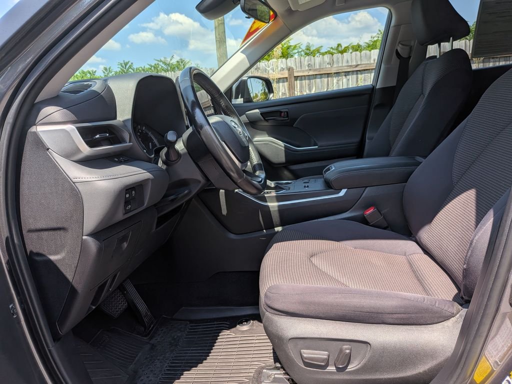 Used 2023 Gray Toyota LE image 11