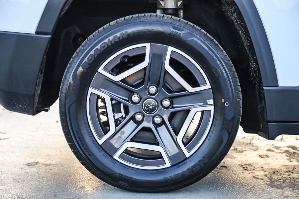 New 2026 Bright White Clearcoat Jeep Laredo image 12