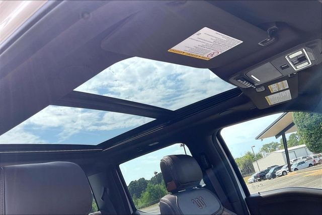 New 2026 Star White Metallic Tri-Coat Ford F-250® King Ranch® image 34