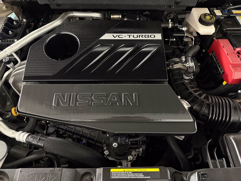Used 2025 Gold Nissan Platinum image 24