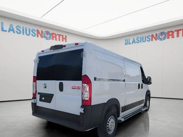 Used 2025 White Ram Base image 5