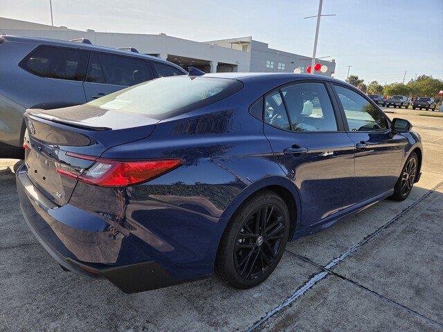Used 2026 Reservoir Blue Toyota SE image 5