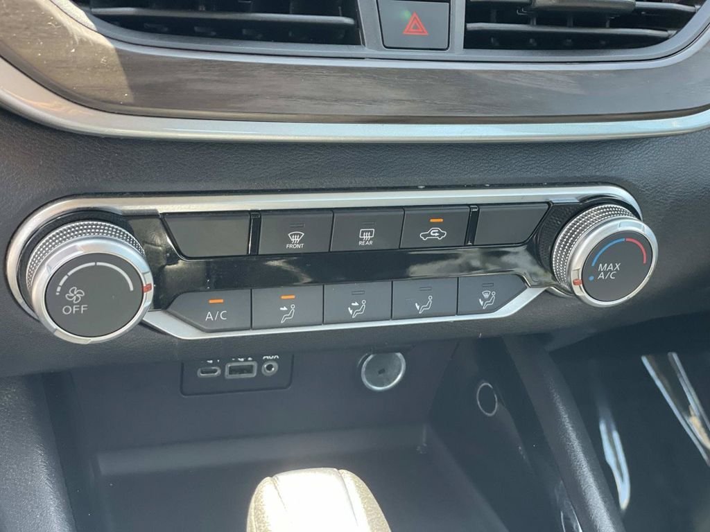 2024 Nissan Altima SV - Photo 14