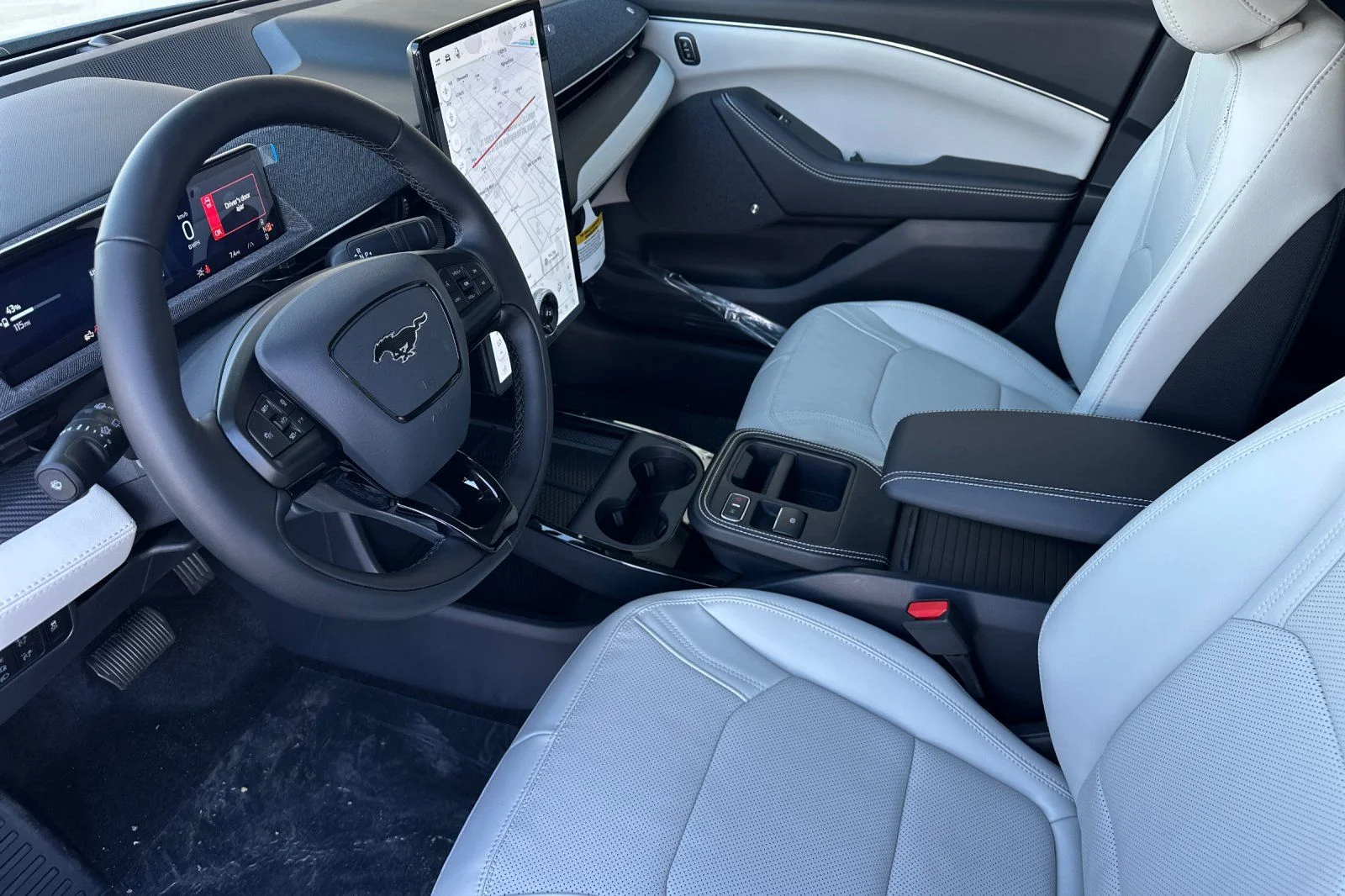New 2026 Glacier Gray Metallic Tri-coat Ford Premium image 6