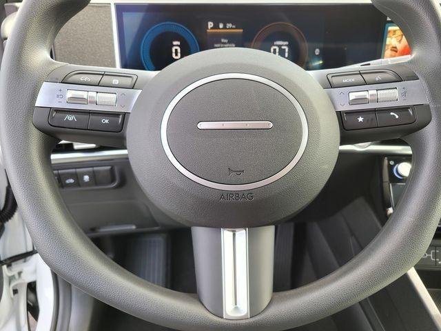 New 2026 White Hyundai SEL FWD image 45