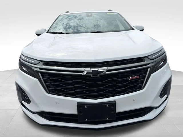 Used 2023 SUMMIT WHITE Chevrolet RS image 10